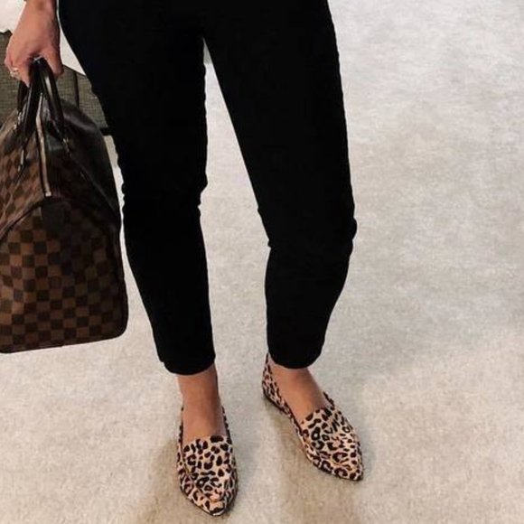 Steve Madden Feather Leopard Flats - Size 7 - Picture 2 of 3